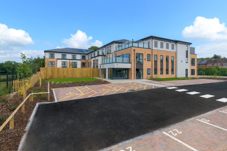 Springfield Manor Care Home in Stoke: Dementia & Nursing Care