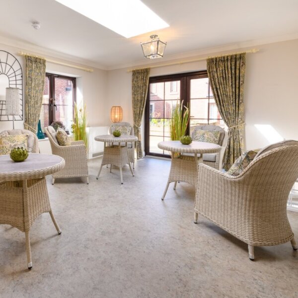 What to look for when viewing a care home for a loved one – Highgate Care What to look for when viewing a care home for a loved one - Highgate Care